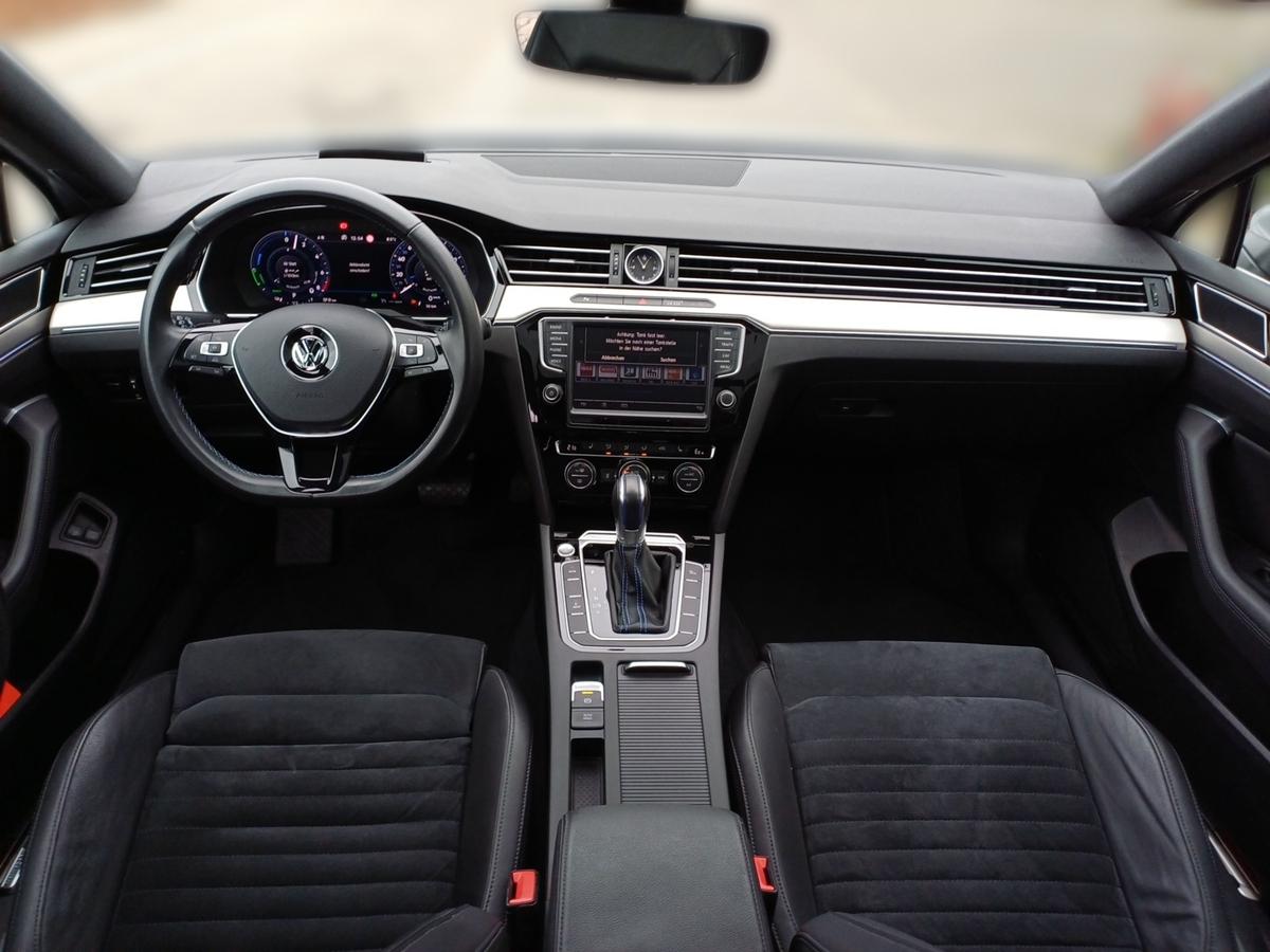 Volkswagen Passat Variant 1.4 TSI GTE AHK Pano Head-Up Navi Standh. LED