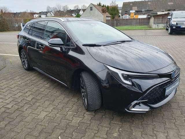 Toyota Corolla 1.8 Hybrid Touring Sports Team Deutschland+Technik