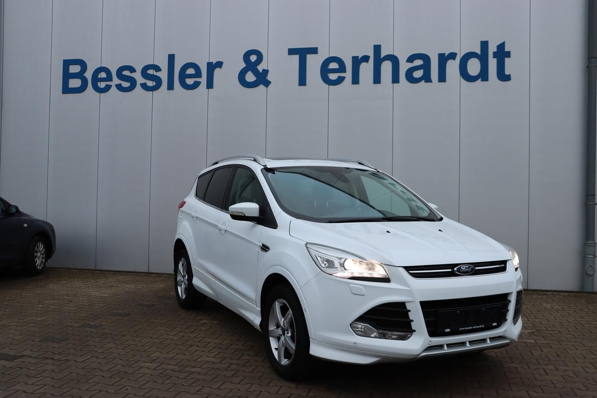 Ford Kuga 2.0 TDCi 4x4 Individual*AHK*PANO*