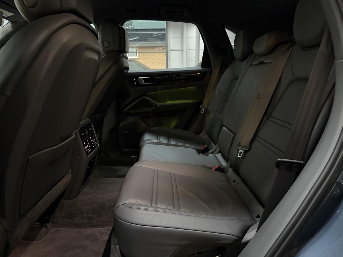 Porsche Cayenne S Matrix-LED LUFT BOSE HA-Lenkung APPROVED 