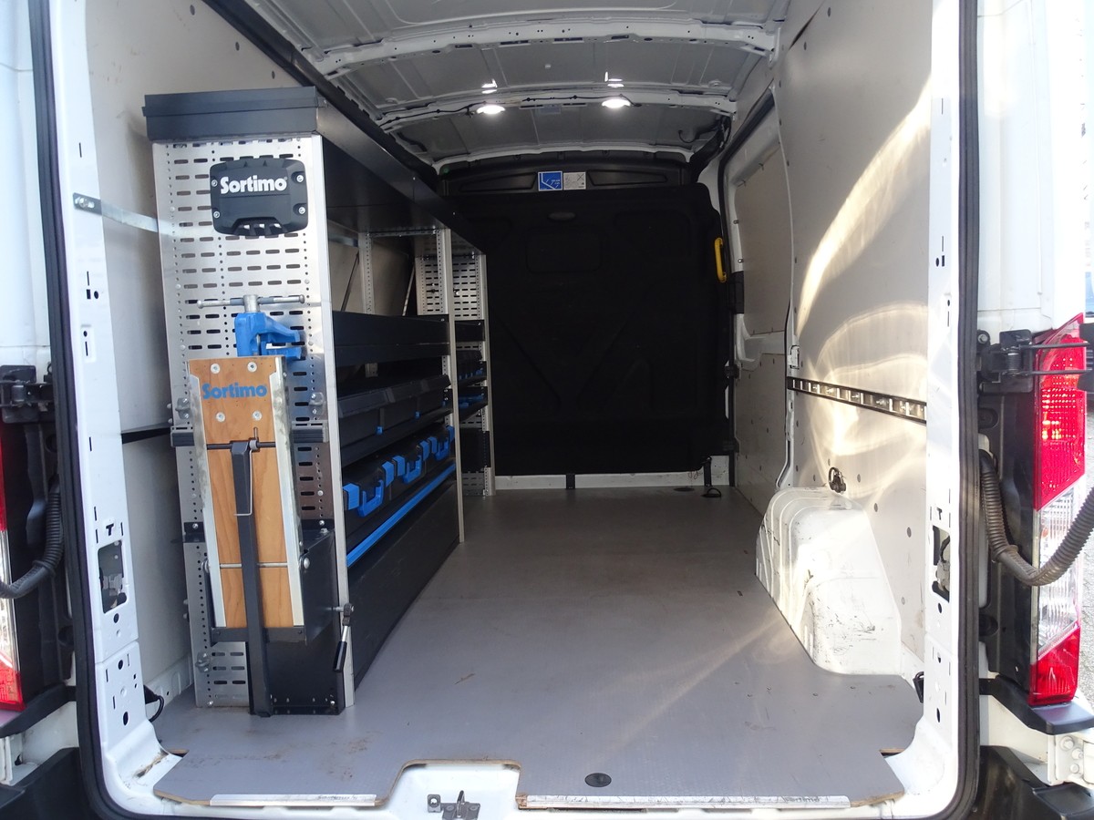 Ford Transit 310 L2 2.0 Ecoblue Trend Navi