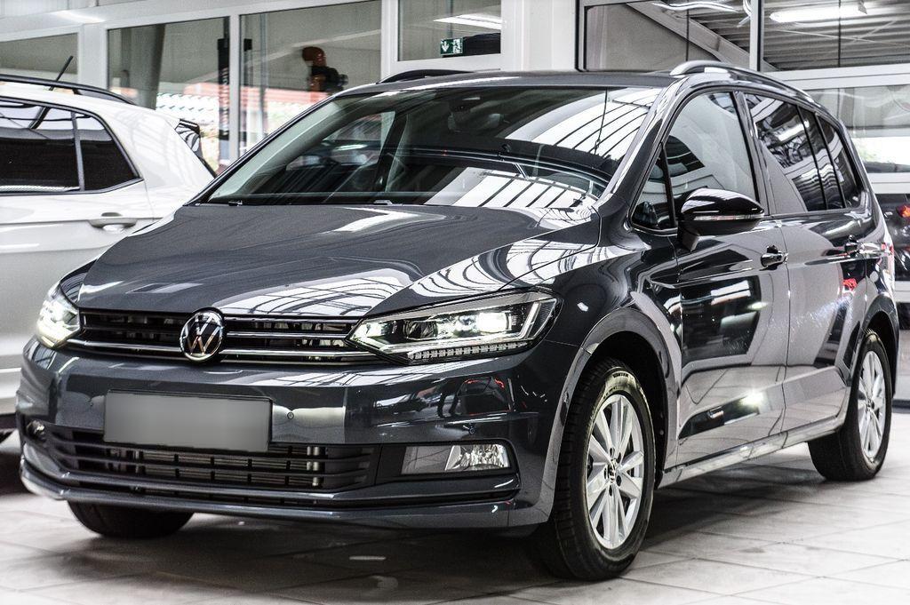 Volkswagen Touran Highline 1.5 TSI DSG+7-Sitze+Pano+AHK