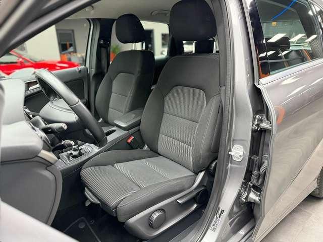 Mercedes-Benz B 180 |SHZG|KLIMA|PDC|TEMP|NAVI|LM