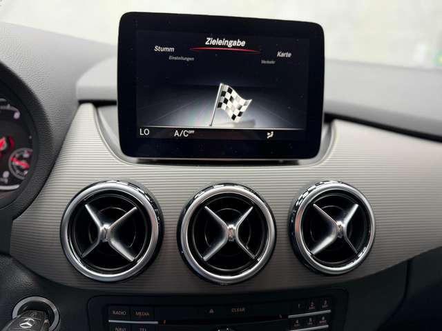 Mercedes-Benz B 180 |SHZG|KLIMA|PDC|TEMP|NAVI|LM