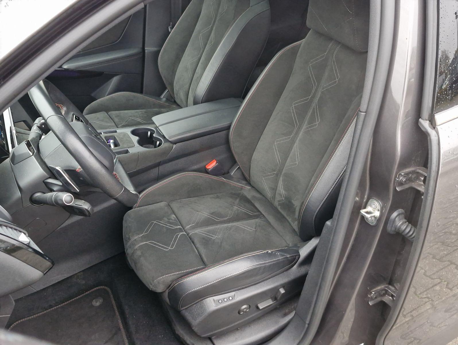 DS Automobiles DS7 Crossback PHEV 225 e-AT Performance Line Nav