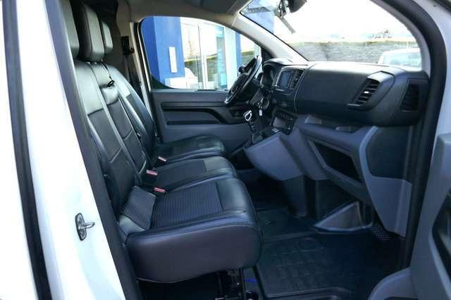 Peugeot Expert L2H1 Premium DANGEL 4x4 STANDHZ AHK NAVI KAMERA