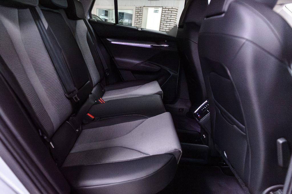 Skoda Enyaq 60 Loft MATRIX-LED+RFK+NAVI+KEYLESS+SHZ