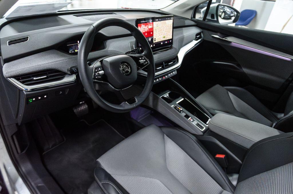 Skoda Enyaq 60 Loft MATRIX-LED+RFK+NAVI+KEYLESS+SHZ