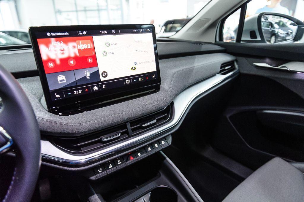 Skoda Enyaq 60 Loft MATRIX-LED+RFK+NAVI+KEYLESS+SHZ