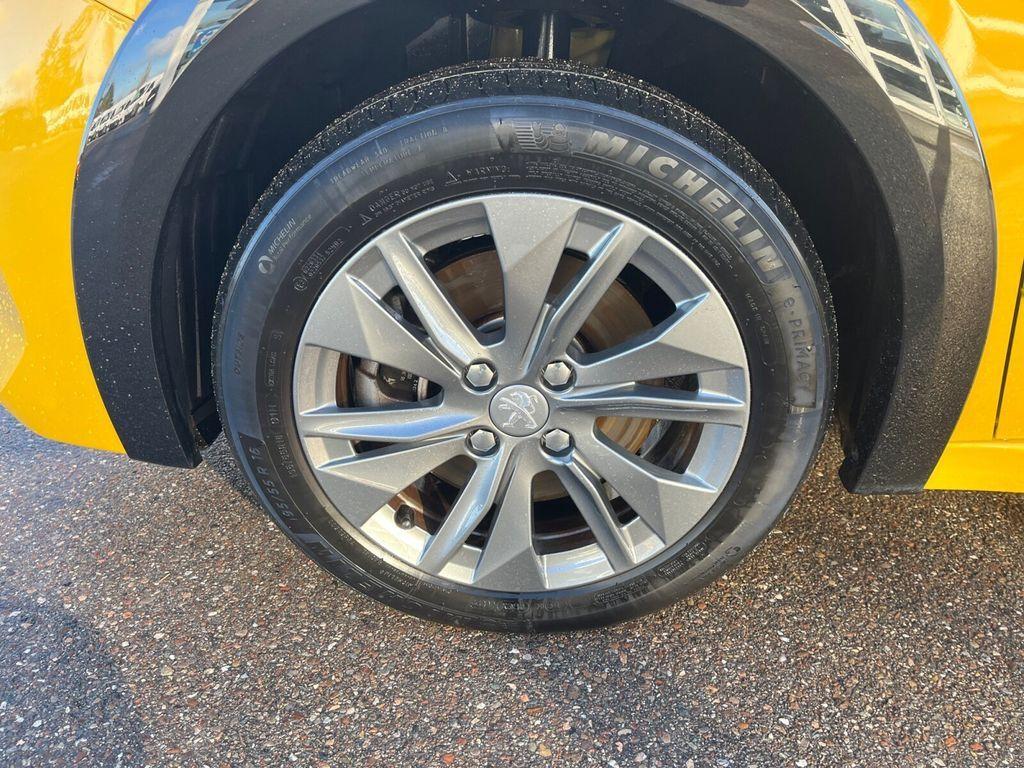 Peugeot e-208 Active Pack NAVI+SITZH+MIRROR-SCREEN+TEMP.