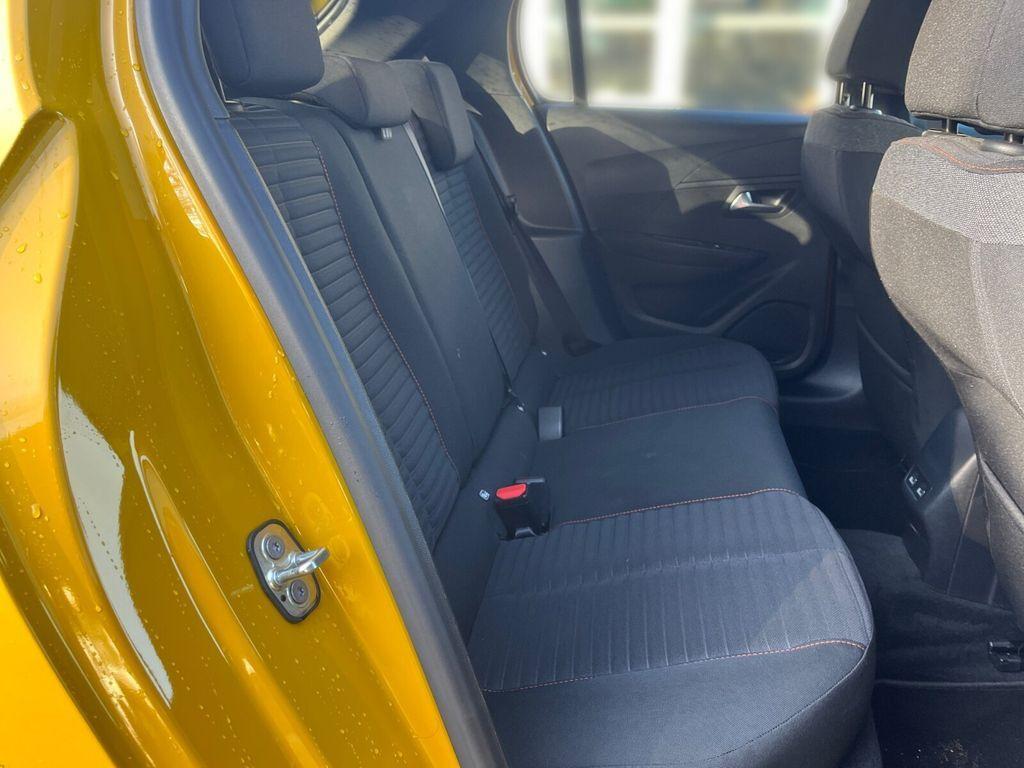 Peugeot e-208 Active Pack NAVI+SITZH+MIRROR-SCREEN+TEMP.