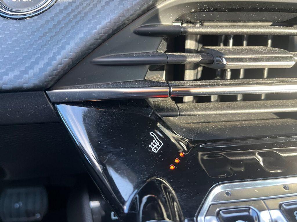 Peugeot e-208 Active Pack NAVI+SITZH+MIRROR-SCREEN+TEMP.