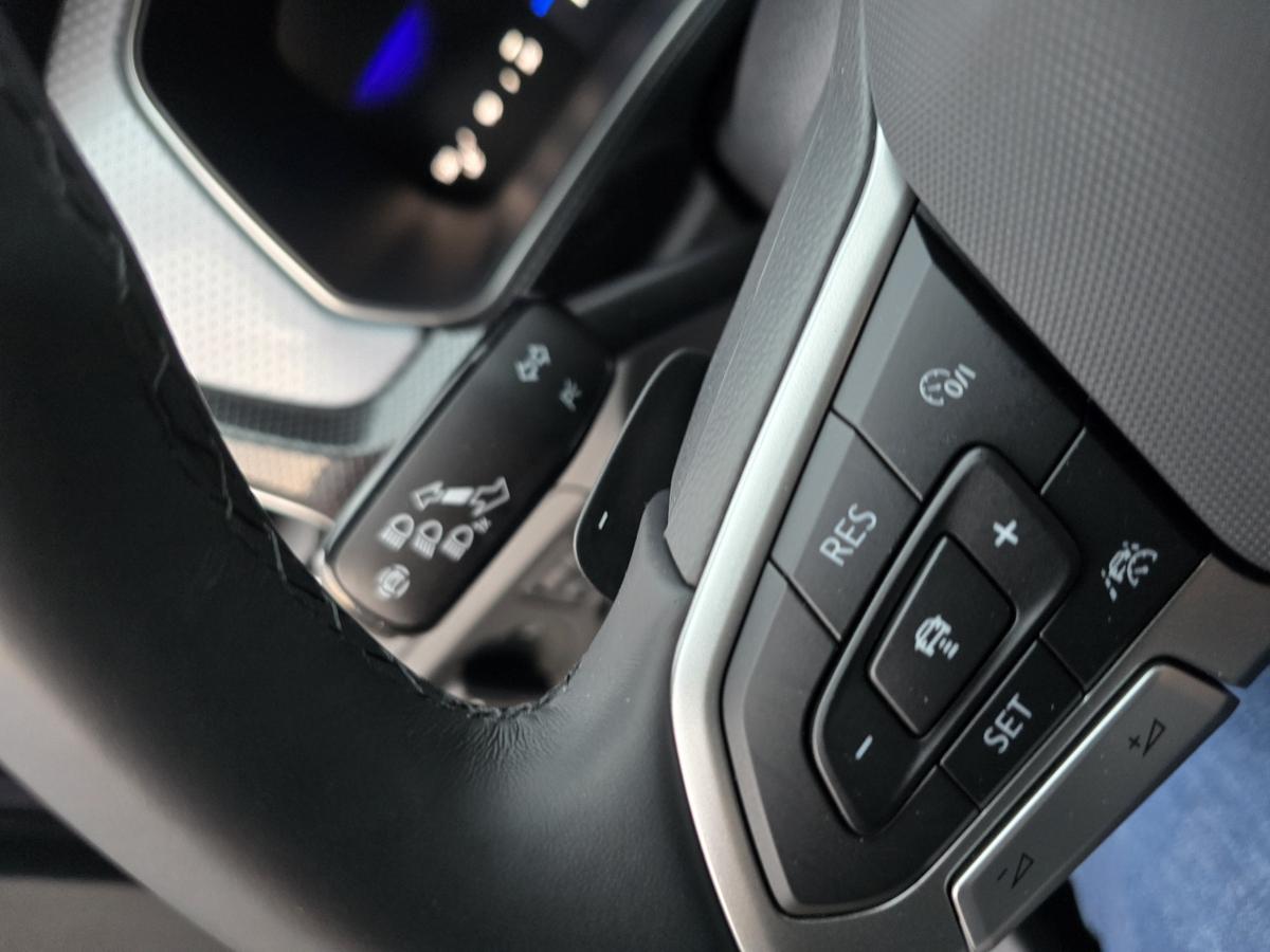 Volkswagen T-Cross 1.0 TSI Goal #DSG #LED #SHZ #PDC #ALU #ACC #GJR