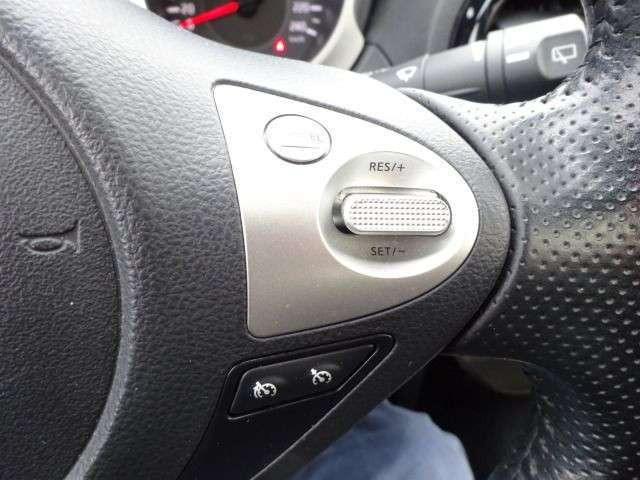 Nissan Juke 1.2 N-Connecta Panorama 360° TechPaket