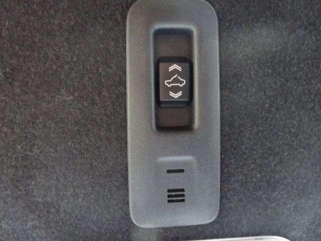 Nissan Juke 1.2 N-Connecta Panorama 360° TechPaket