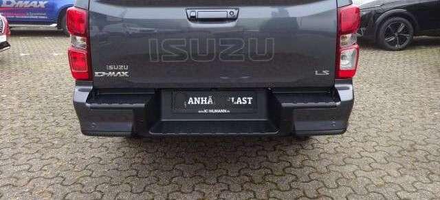 Isuzu D-Max Space Cab 4WD LS Kamera PDC CarPlay