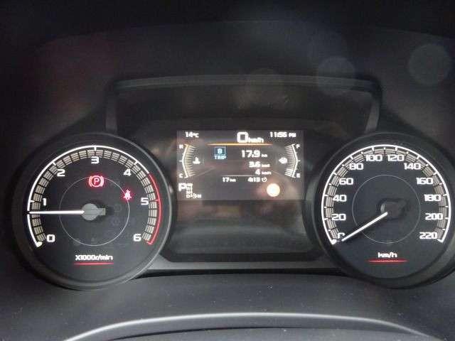 Isuzu D-Max Space Cab 4WD LS Kamera PDC CarPlay