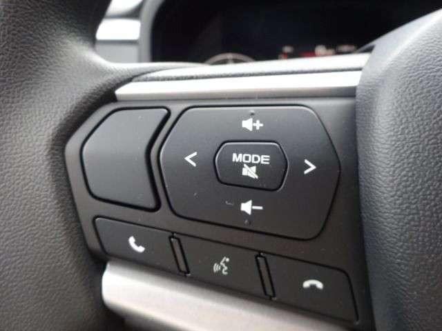 Isuzu D-Max Space Cab 4WD LS Kamera PDC CarPlay