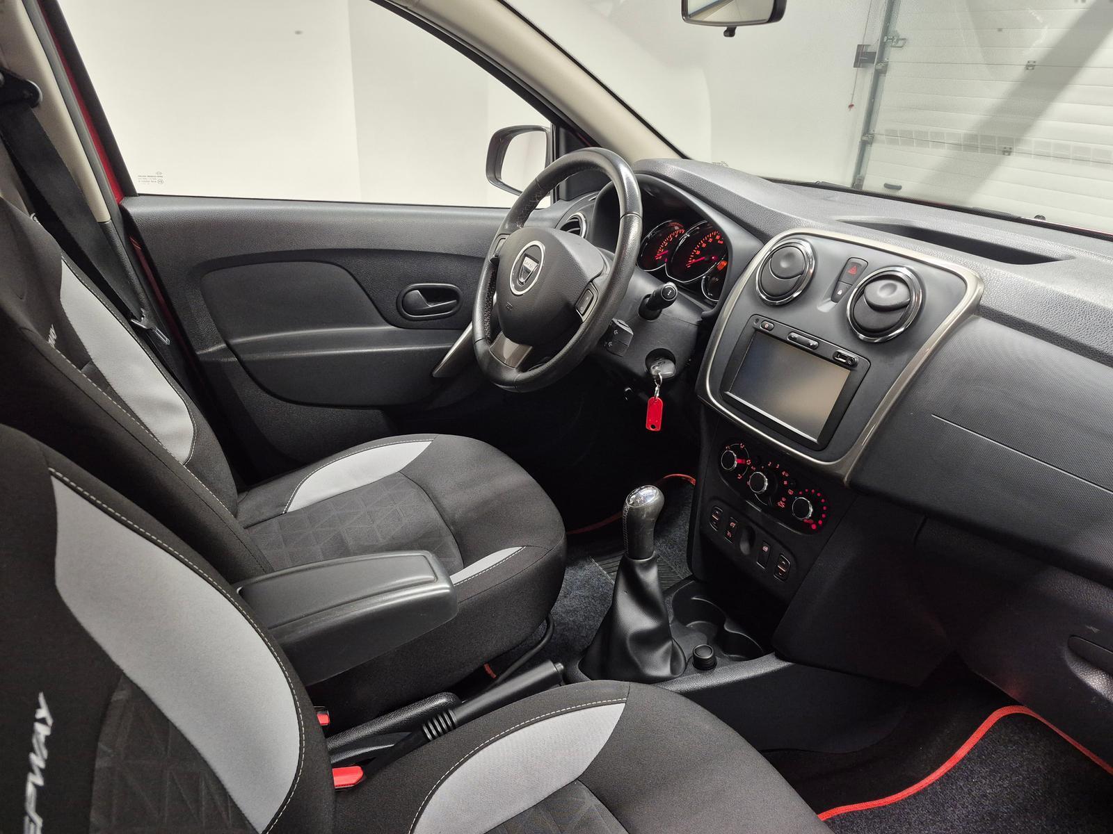 Dacia Sandero Stepway Navi/BT/PDC/Tempomat/AHK/TFL