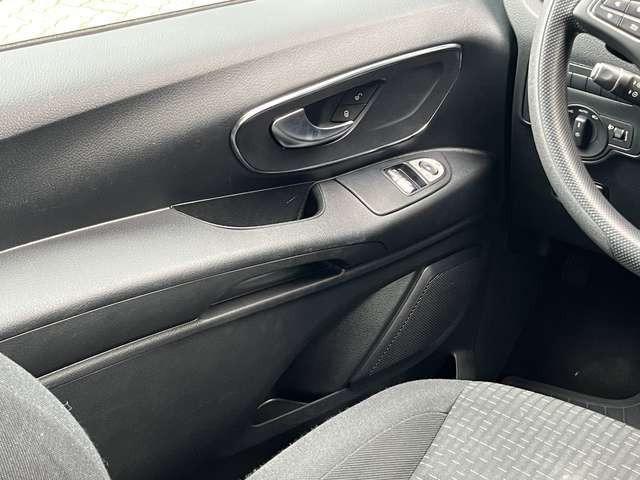 Mercedes-Benz Vito Tourer*Automatik*9-Sitzer*Aktionsangebot**