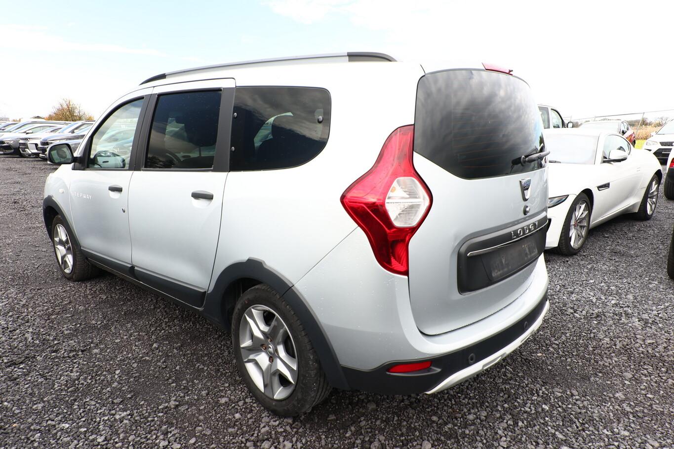 Dacia Lodgy Stepway 1.5 dCi 115 7S Nav PDC Kam SHZ
