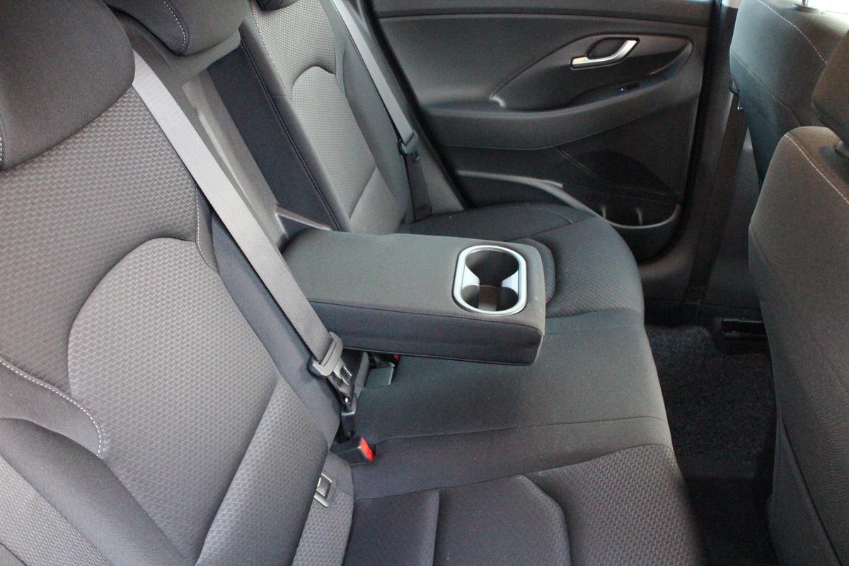 Hyundai i30 1.4 T-GDI Trend *Bluetooth*Automatik*Allwetterreifen*