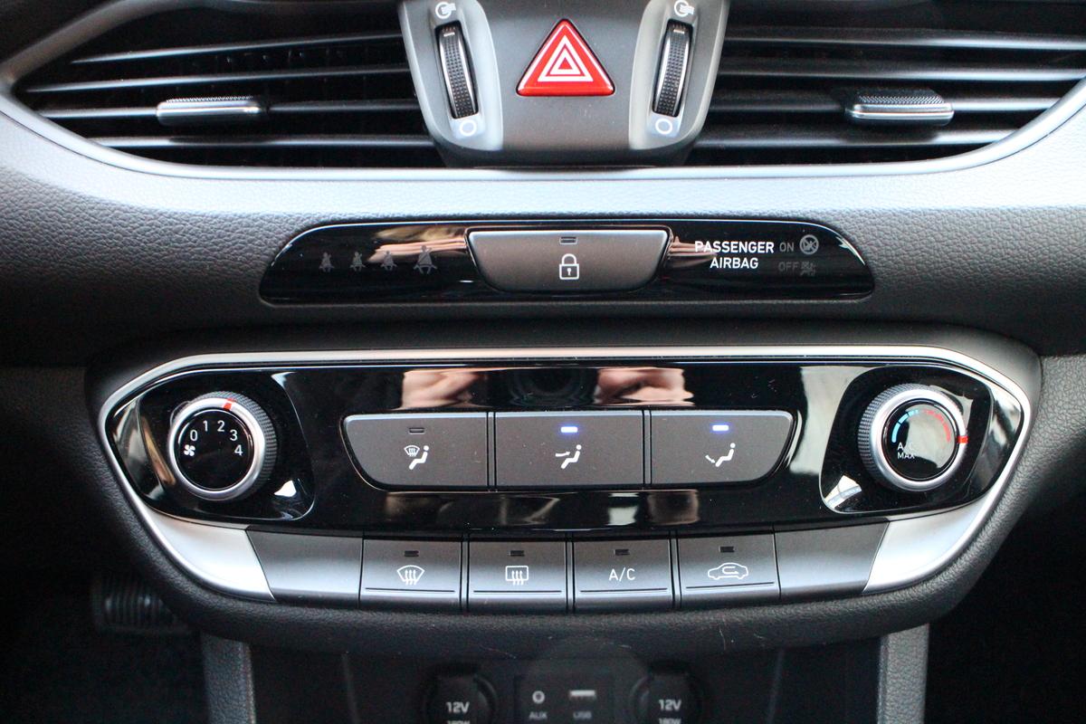 Hyundai i30 1.4 T-GDI Trend *Bluetooth*Automatik*Allwetterreifen*