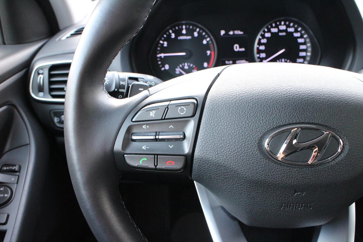 Hyundai i30 1.4 T-GDI Trend *Bluetooth*Automatik*Allwetterreifen*