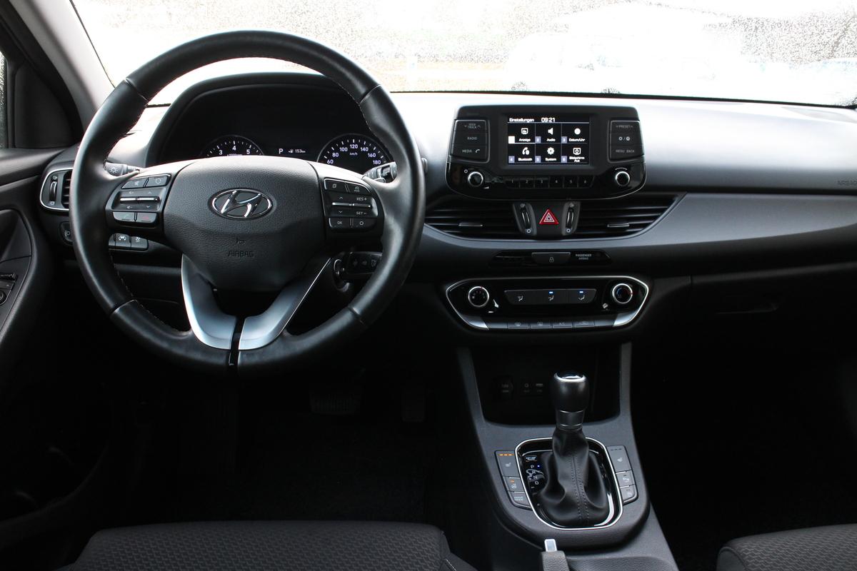 Hyundai i30 1.4 T-GDI Trend *Bluetooth*Automatik*Allwetterreifen*