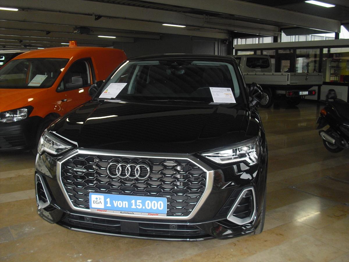 Audi Q3 Sportback 45 2.0 TFSI quattro S line AHK*LED*Business
