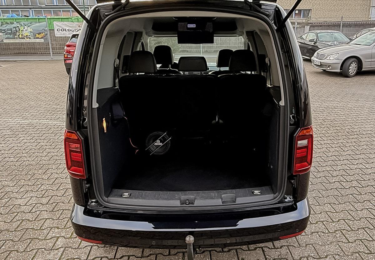 Volkswagen Caddy 2.0 TDI BMT Highline DSG Alcantara R.Cam Dynaudio