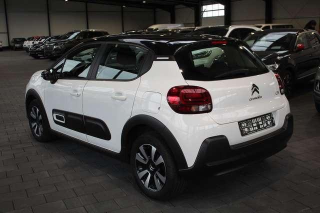 Citroën C3 1.2 PureTech Shine  (NAVI)