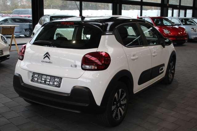 Citroën C3 1.2 PureTech Shine  (NAVI)