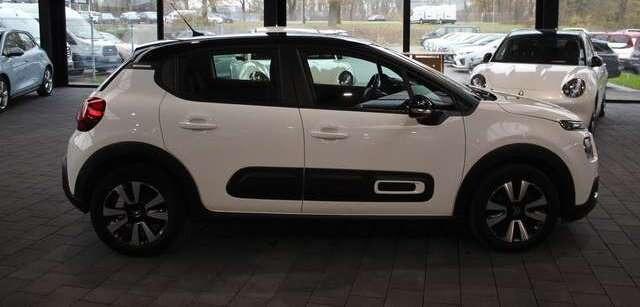 Citroën C3 1.2 PureTech Shine  (NAVI)