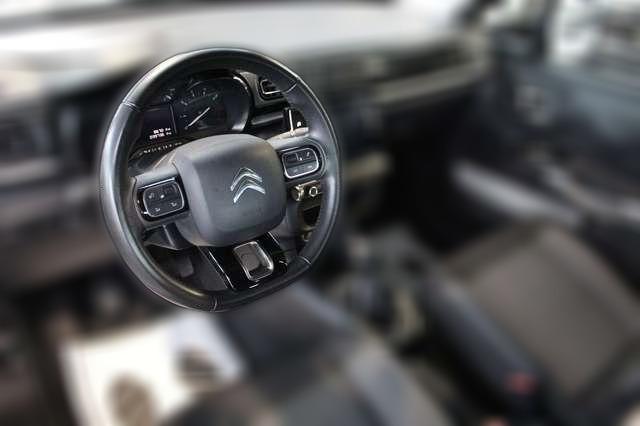 Citroën C3 1.2 PureTech Shine  (NAVI)