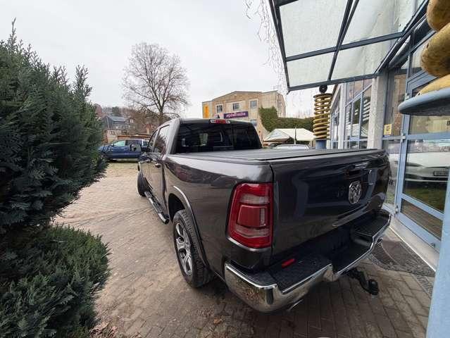 Dodge RAM 1500 5,7 HEMI 4+4 LARAMIE