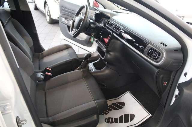 Citroën C3 1.2 PureTech Shine  (NAVI)