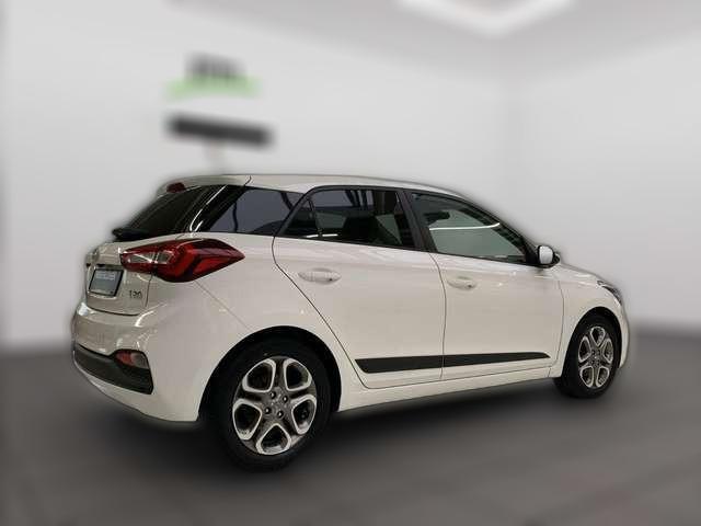 Hyundai i20 Style *RFK*LRH*SHZ*