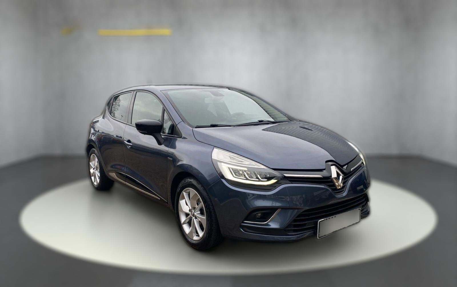 Renault Clio IV Limited DeLuxe Tce 120