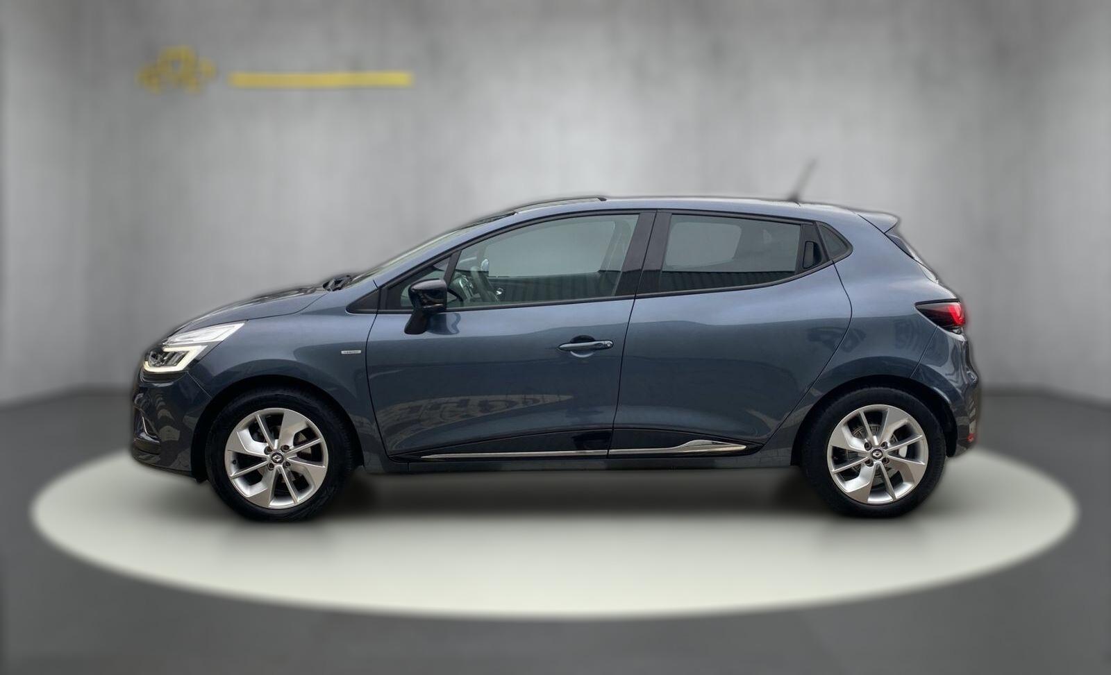 Renault Clio IV Limited DeLuxe Tce 120