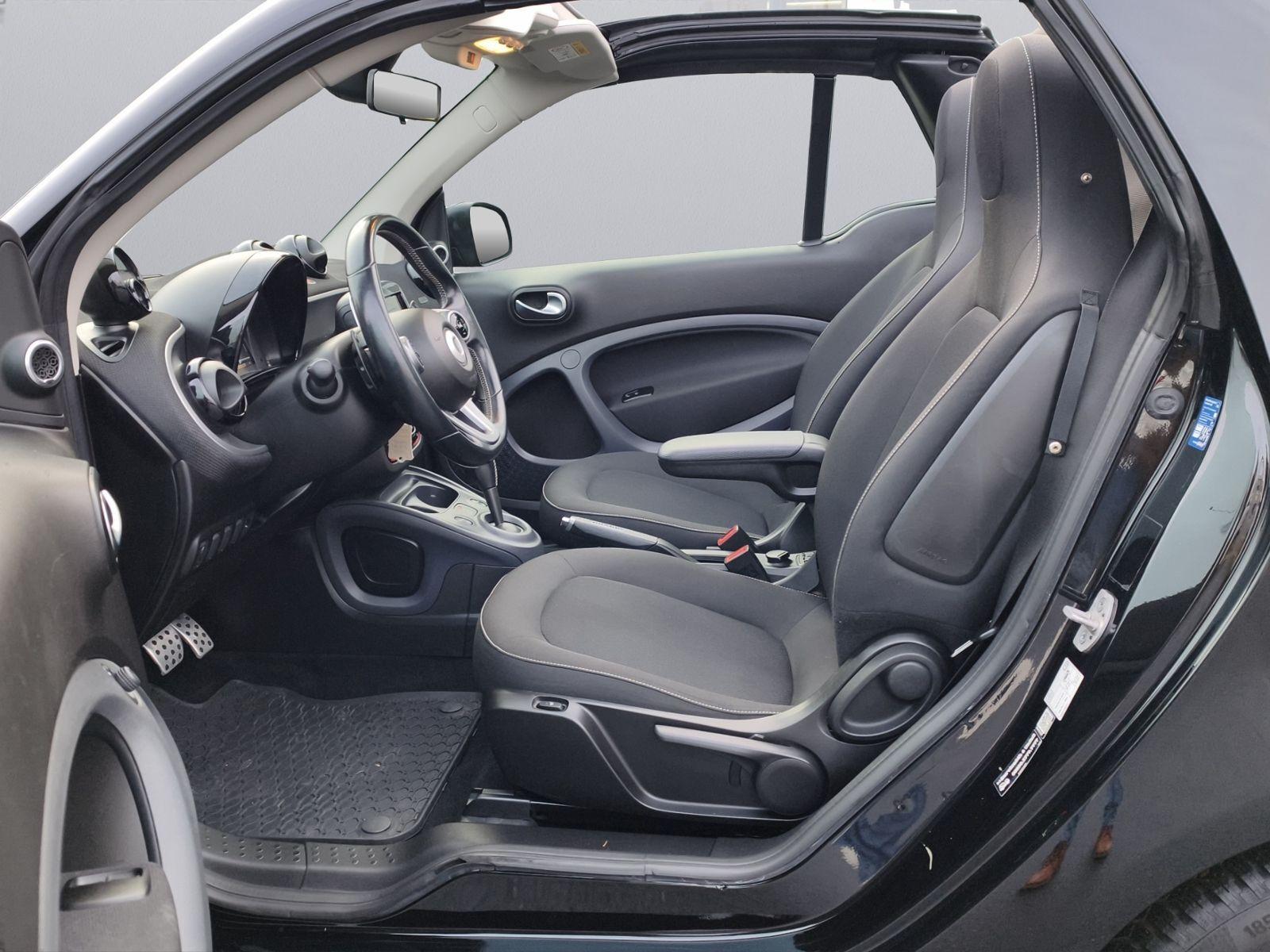 Smart ForTwo fortwo cabrio Cabrio A. Passion/Sportpaket Brabu