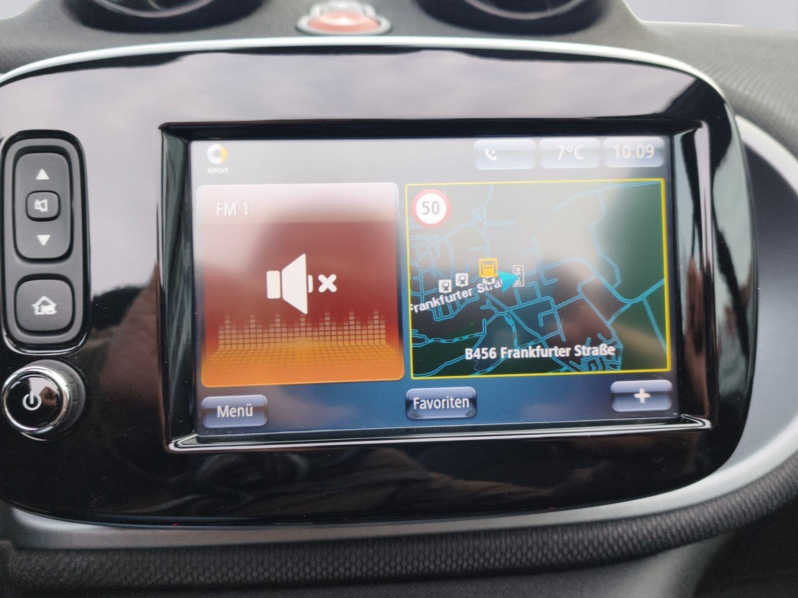 Smart ForTwo fortwo cabrio Cabrio A. Passion/Sportpaket Brabu