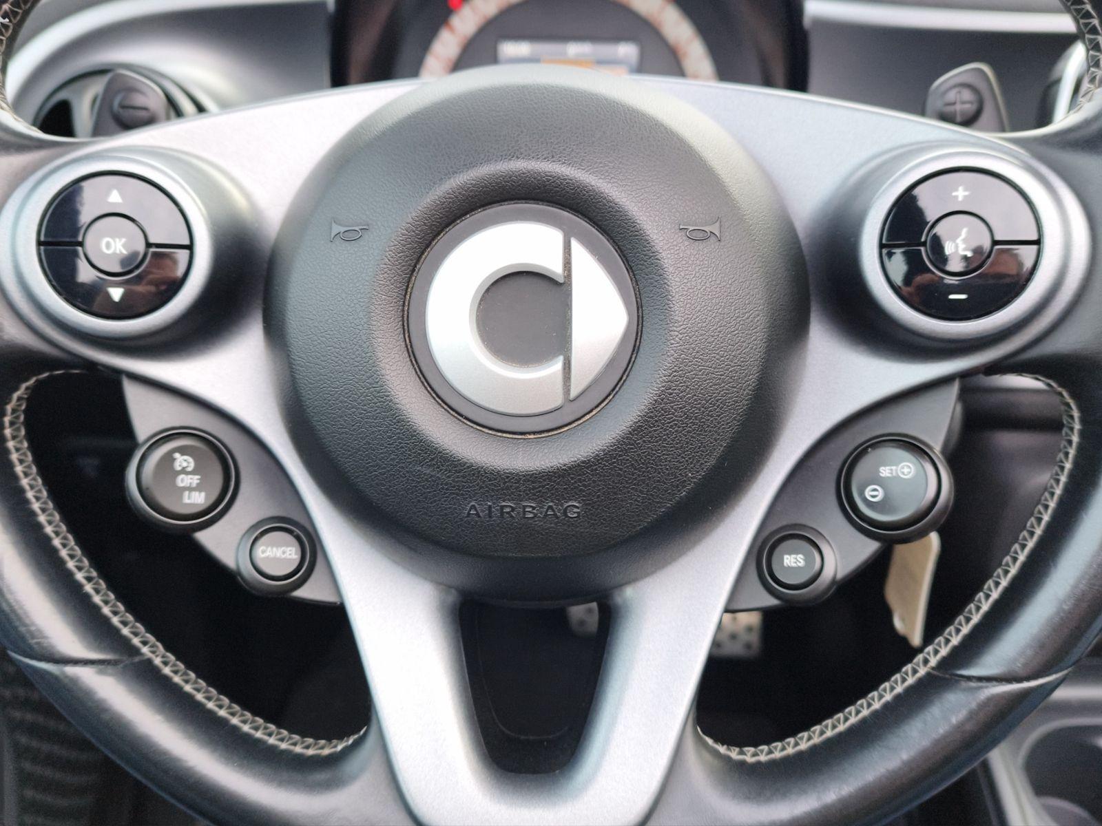 Smart ForTwo fortwo cabrio Cabrio A. Passion/Sportpaket Brabu