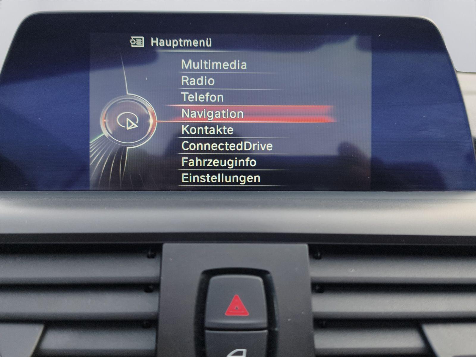 BMW 218 i Cabrio Aut./Leder/SHZ/Navi/PDC v.+h