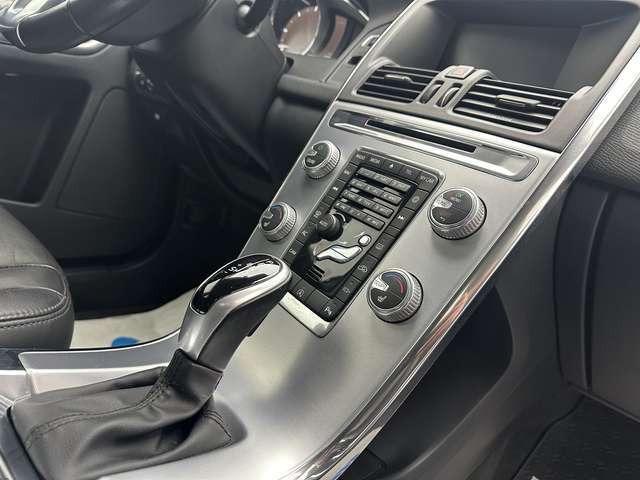 Volvo XC60 Summum 2WD 