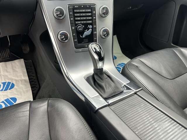 Volvo XC60 Summum 2WD 