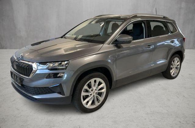 Skoda Karoq Selection 1.5 TSI DSG LED+AHK+ACC+SHZ+APP