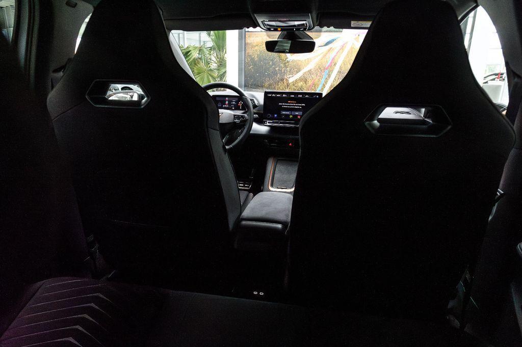 Cupra Born LED+NAVI+360°KAM+ACC+SHZ+APP