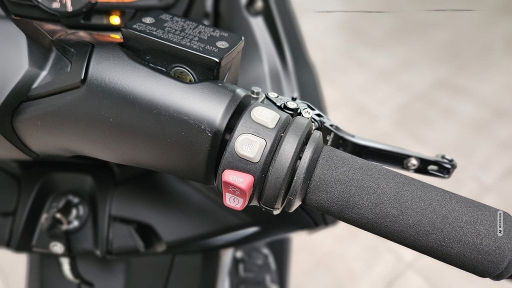 BMW C 650 Sport ABS Griff-und Sitzheizung Akrapovic