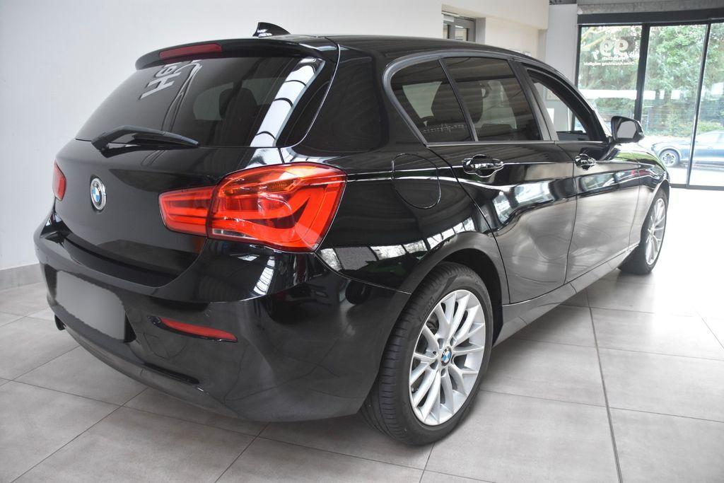 BMW 118 i Advantage Navi Klimaauto HarmanKardon PDC